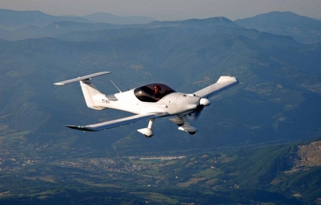  Escuela de vuelo en Nettuno 